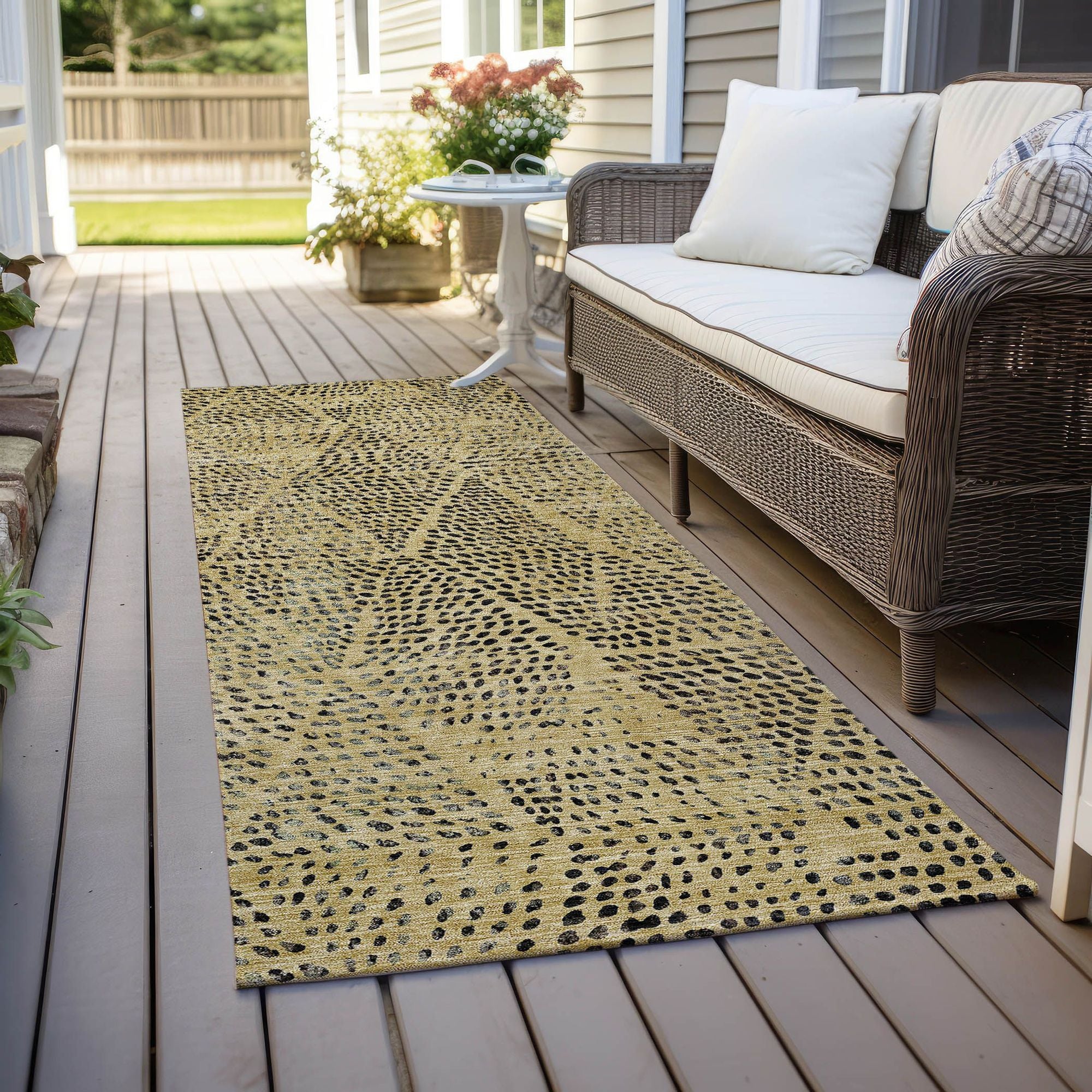 Machine Made ACN591 Gold  Rugs #color_gold 