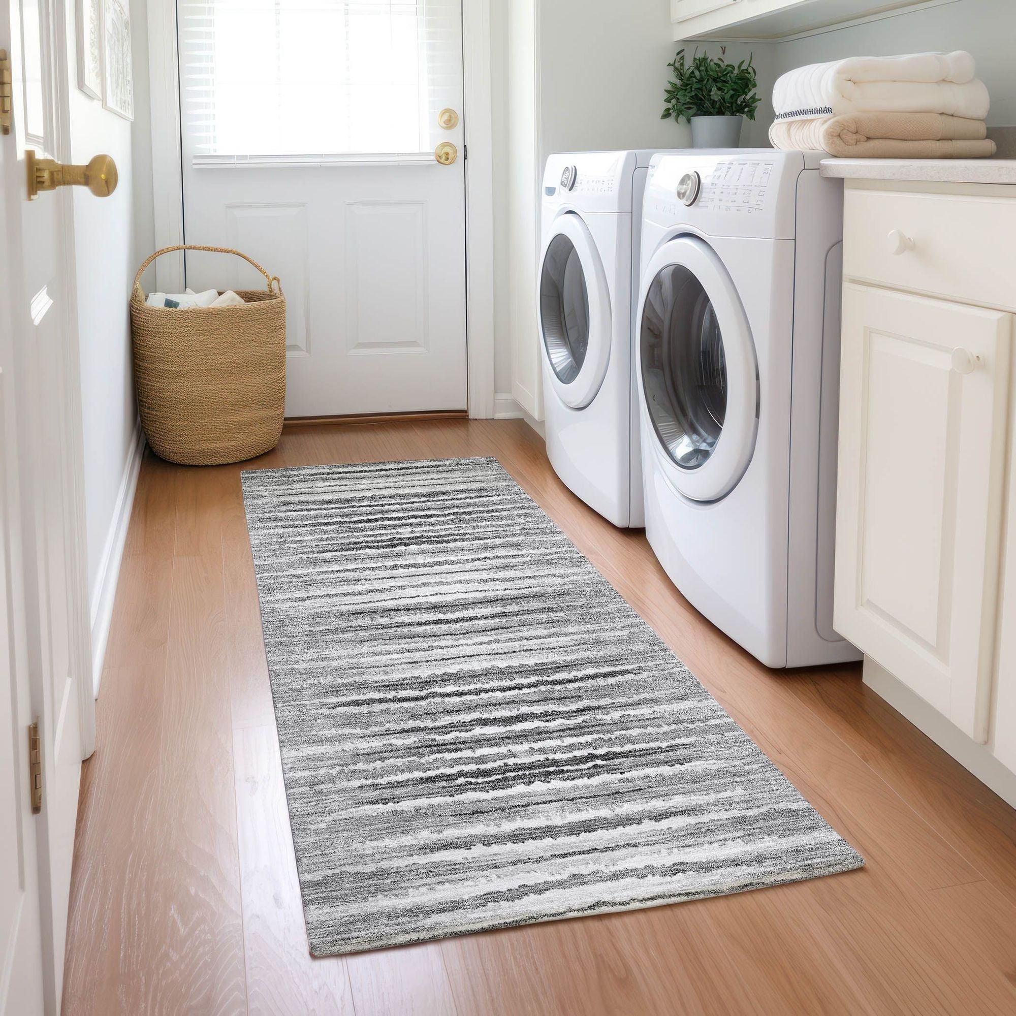 Machine Made ACN604 Silver Gray Rugs #color_silver gray