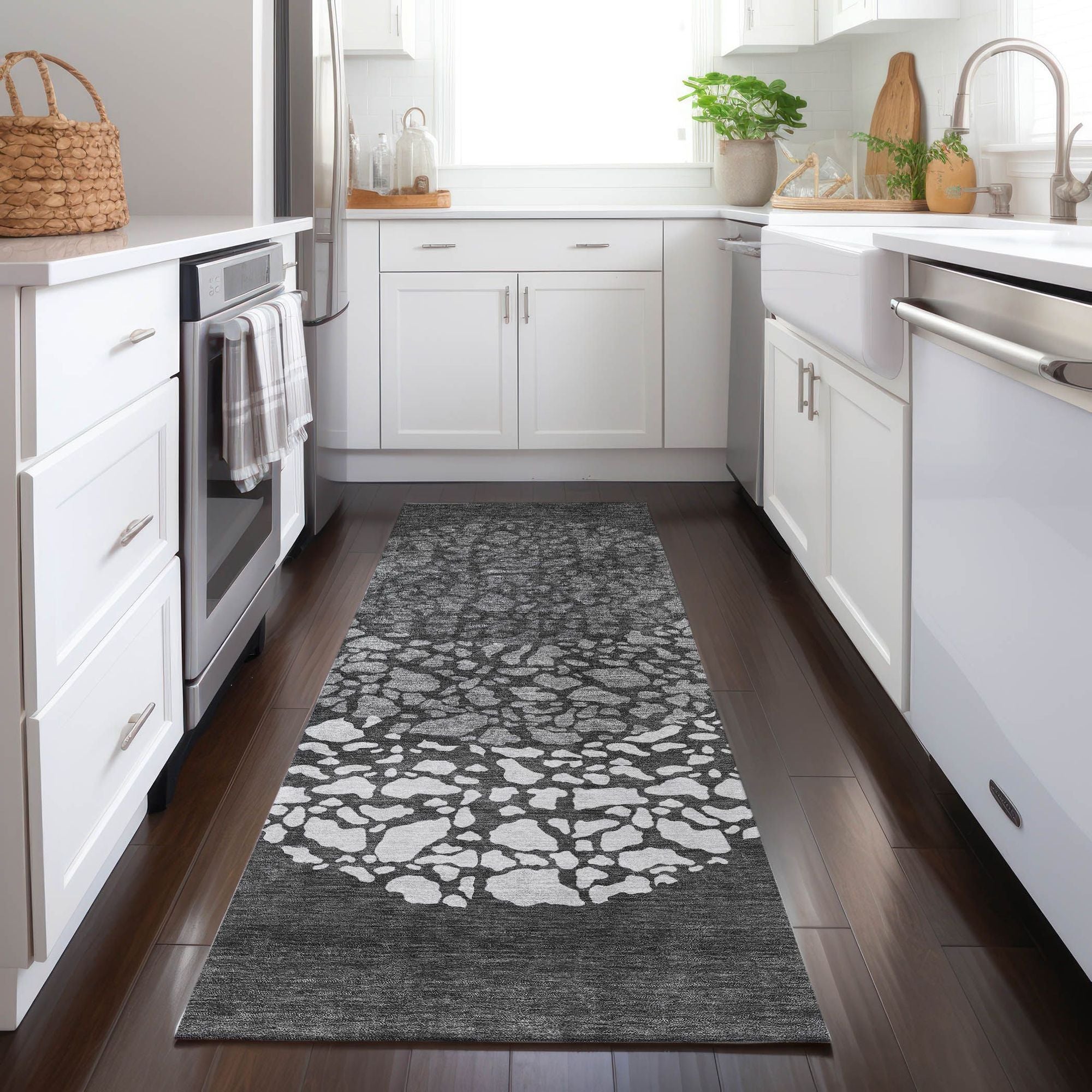 Machine Made ACN643 Charcoal Gray Rugs #color_charcoal gray