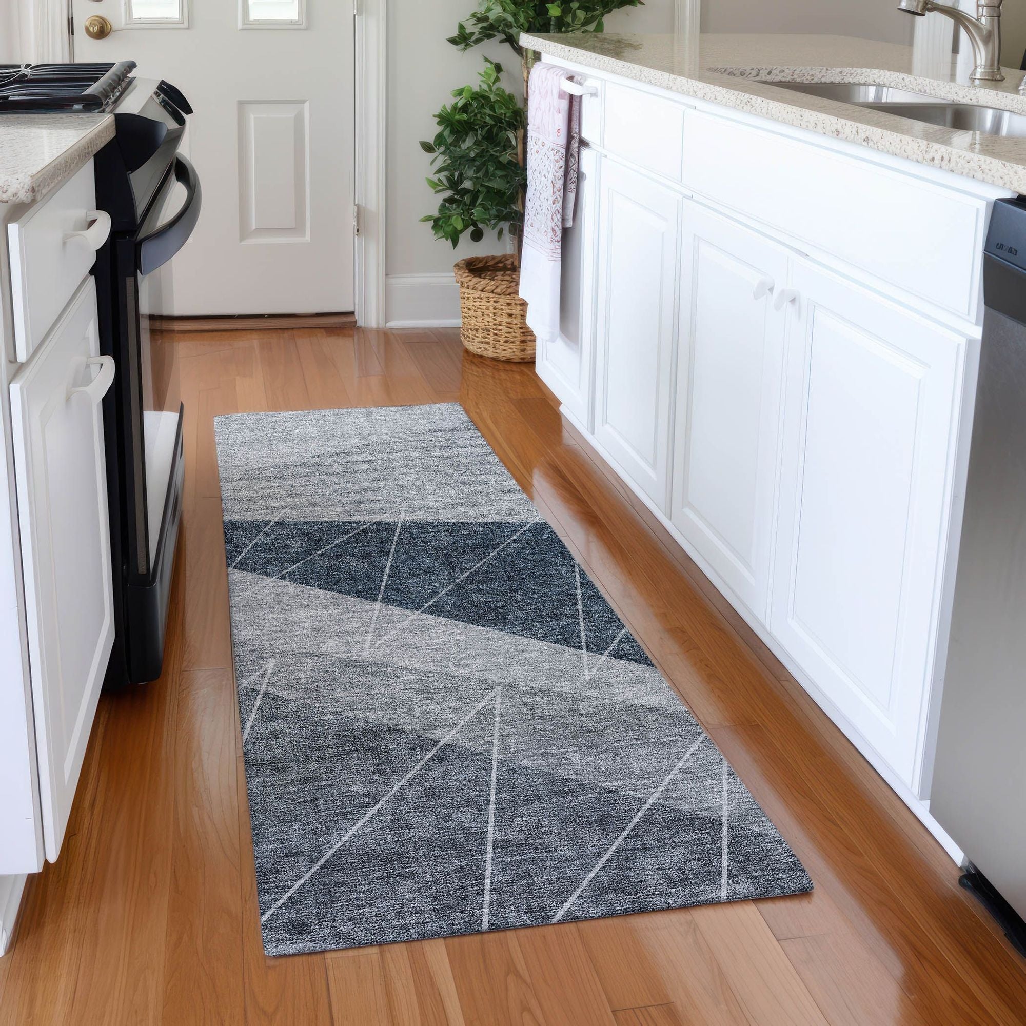 Machine Made ACN706 Charcoal Gray Rugs #color_charcoal gray