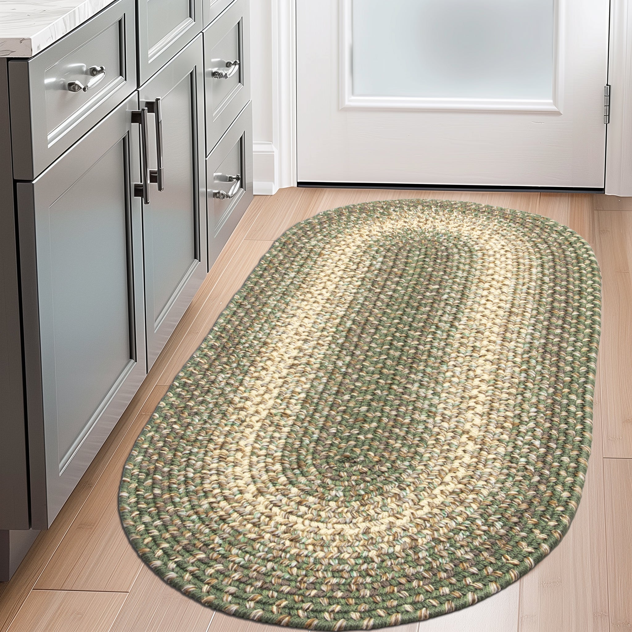 Ridgewood Indoor Outdoor Braided Rug #color_Forest Green