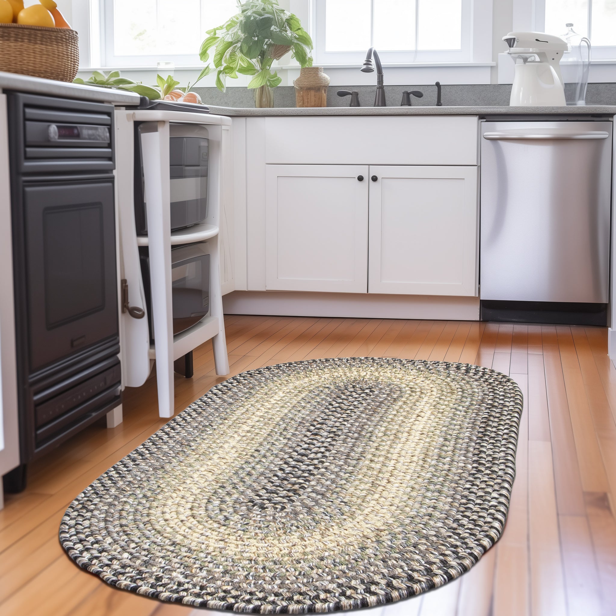 Ridgewood Indoor Outdoor Braided Rug #color_Gray