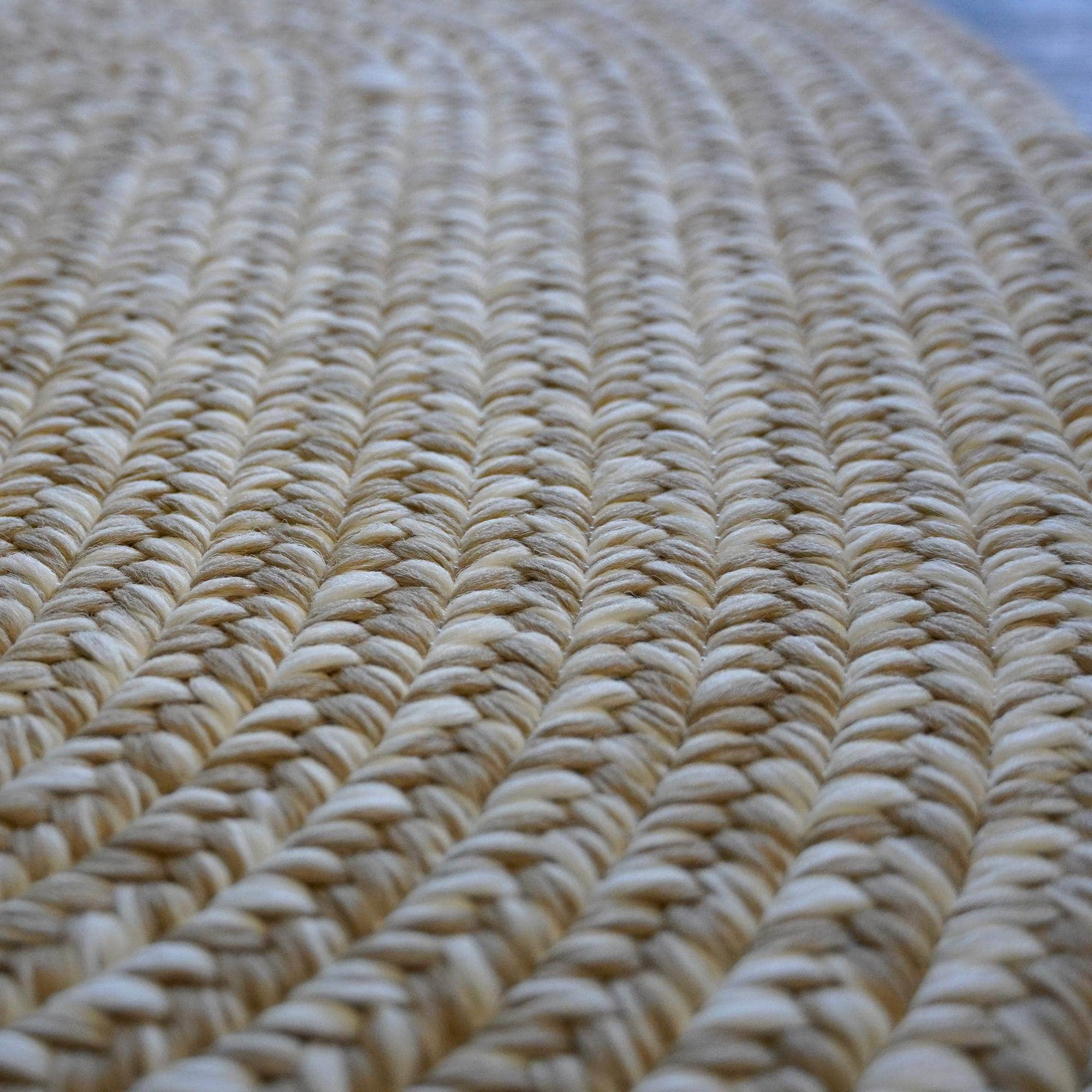 Braided A357 Beige Rugs #color_beige