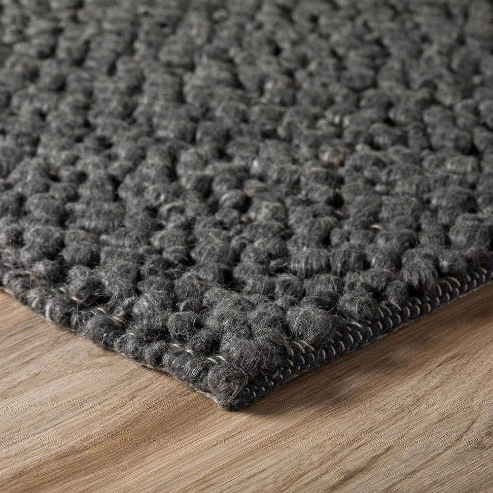 Gorbea GR1 Charcoal Black Area Rug #color_charcoal black