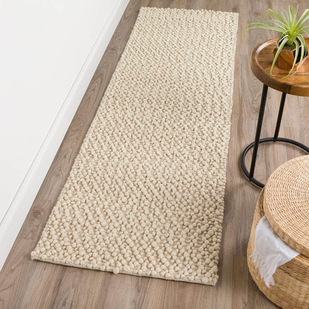 Gorbea GR1 Vanilla Ivory Area Rug #color_vanilla ivory