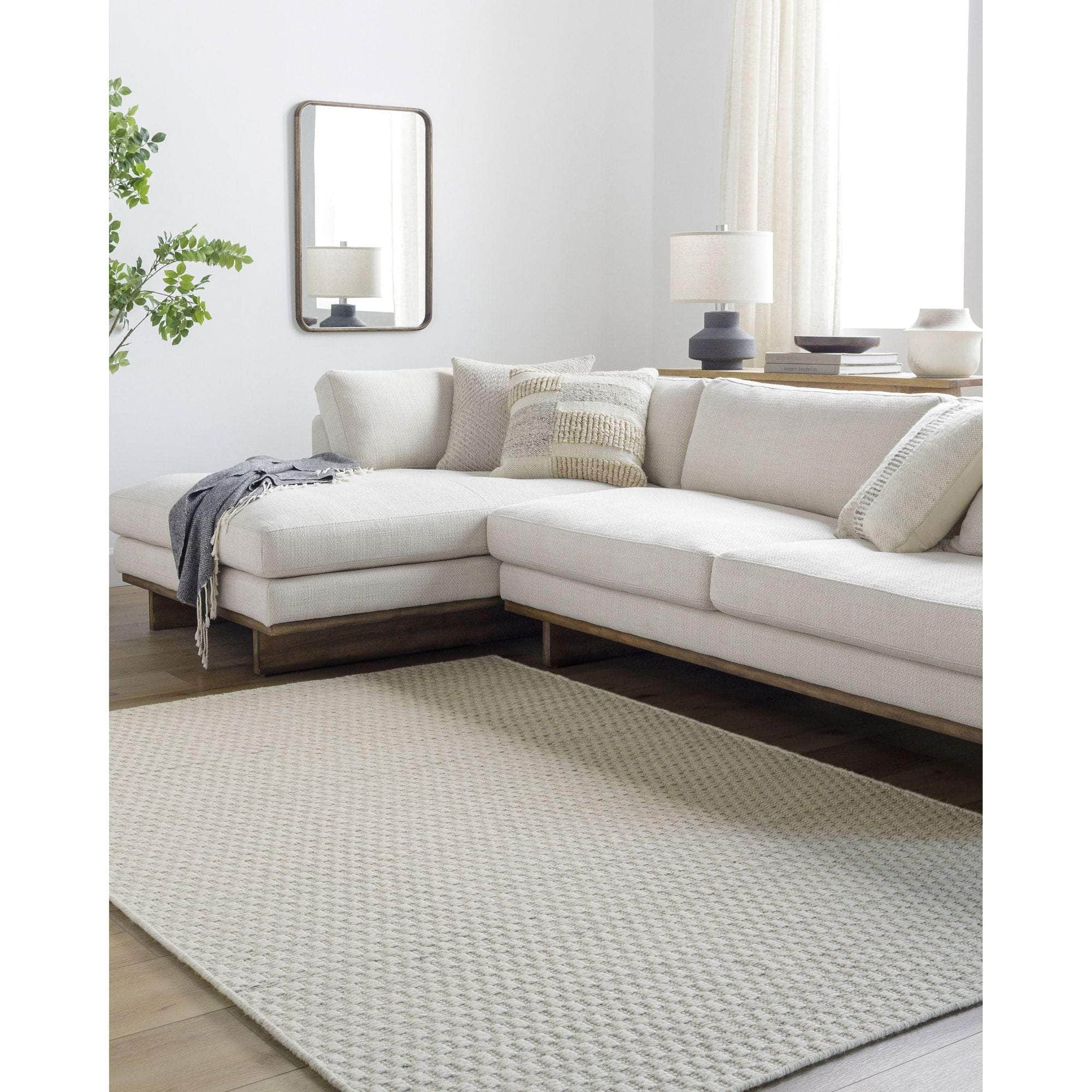 Handmade MDI-2357 Light Silver, Off-White Rugs #color_light silver, off-white