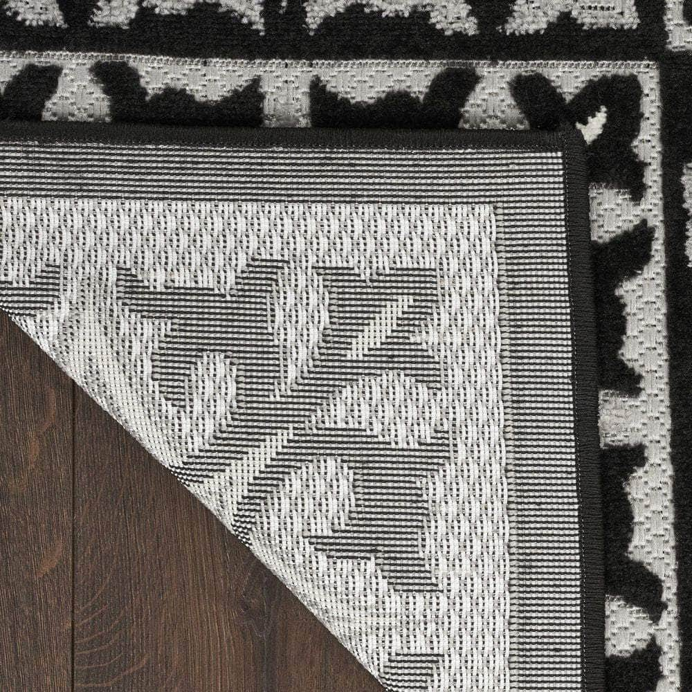 Aloha ALH34 Black White Rugs #color_black white