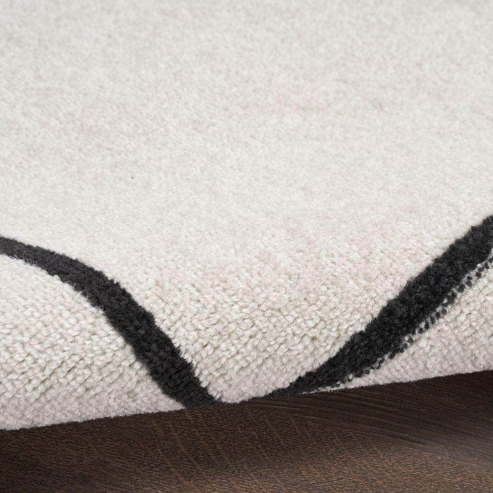 Nourison Essentials NRE02 Ivory Black Rugs #color_ivory black