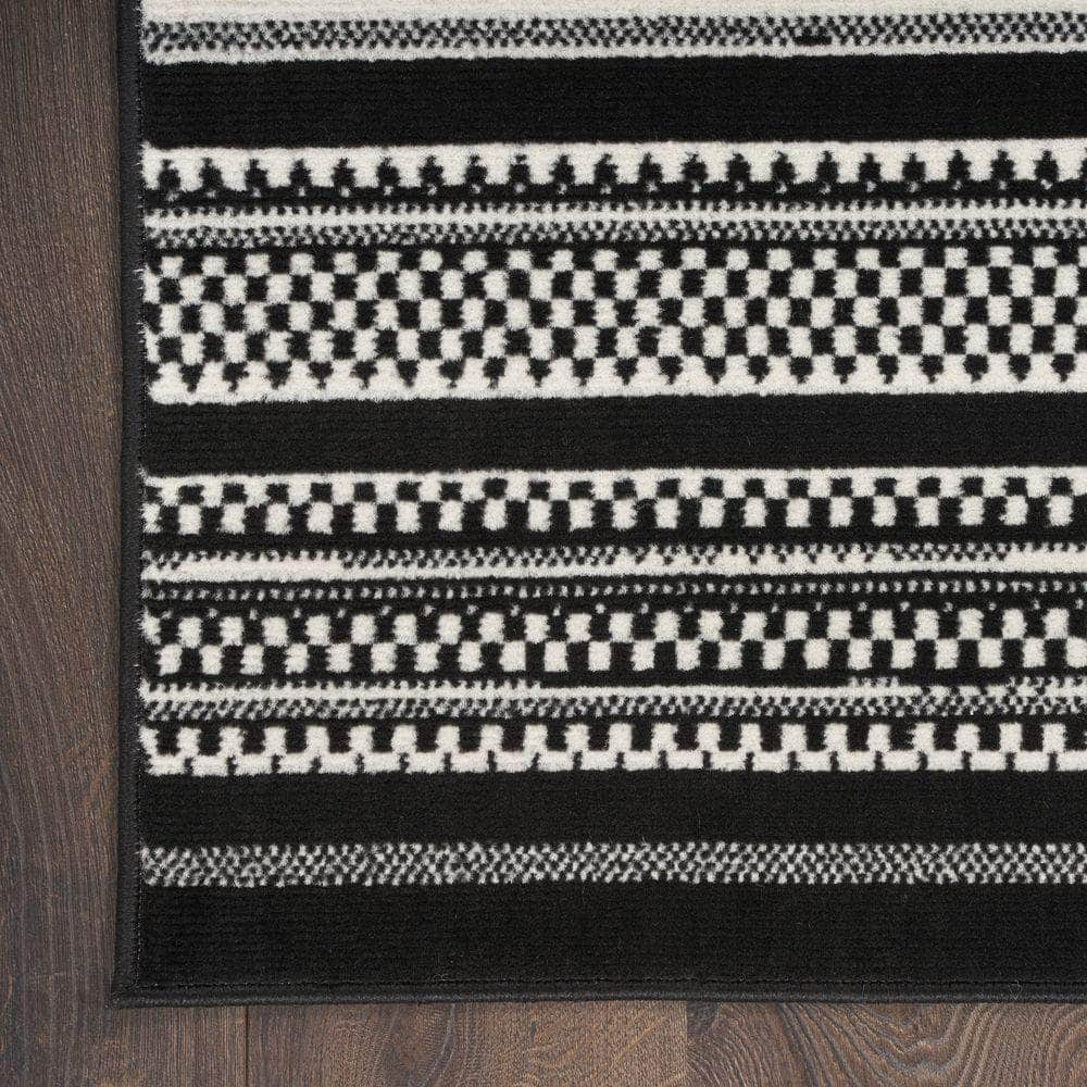 Grafix GRF41 Black White Rug #color_black white