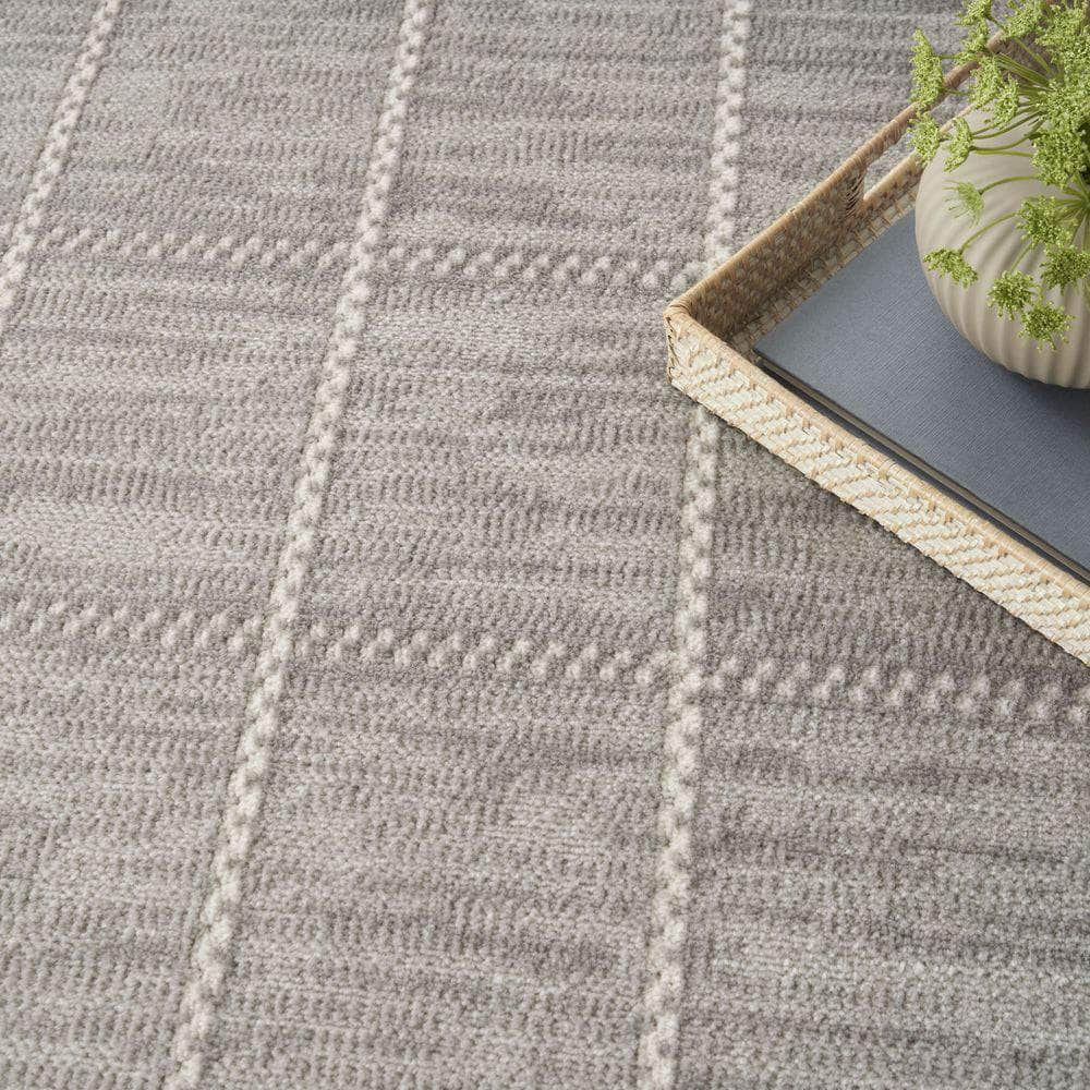 Serenity Home SRH05 Light Grey Rug #color_light grey