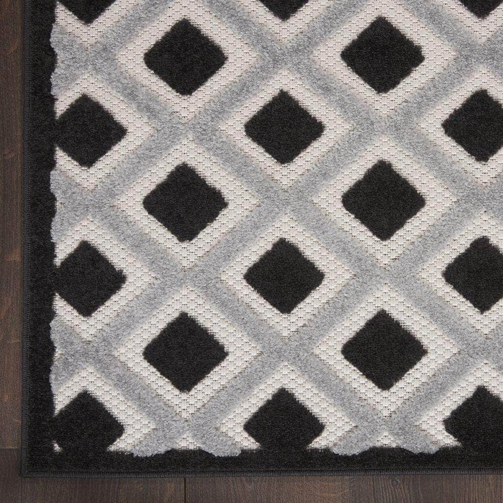 Aloha ALH26 Black White Rugs #color_black white