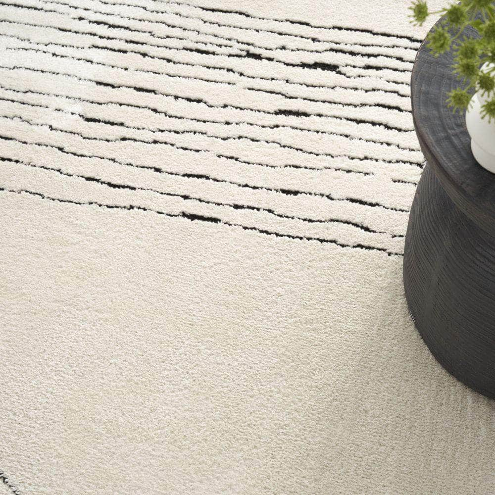 Cozy Modern CMD02 Ivory Black Rug #color_ivory black