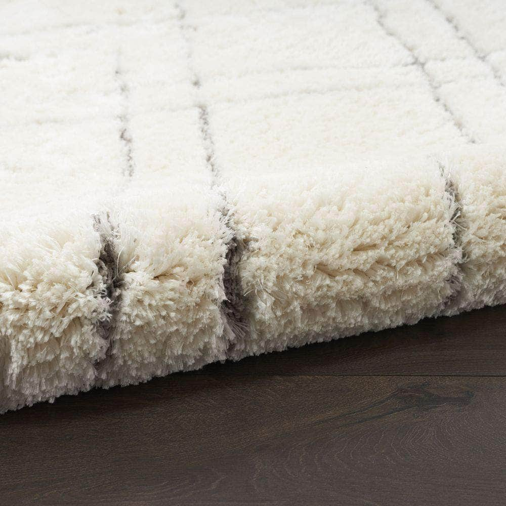 Luxurious Shag LXR07 Ivory Rugs #color_ivory