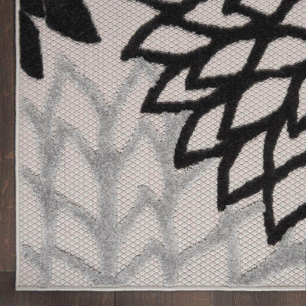 Aloha ALH05 Black White Rugs #color_black white