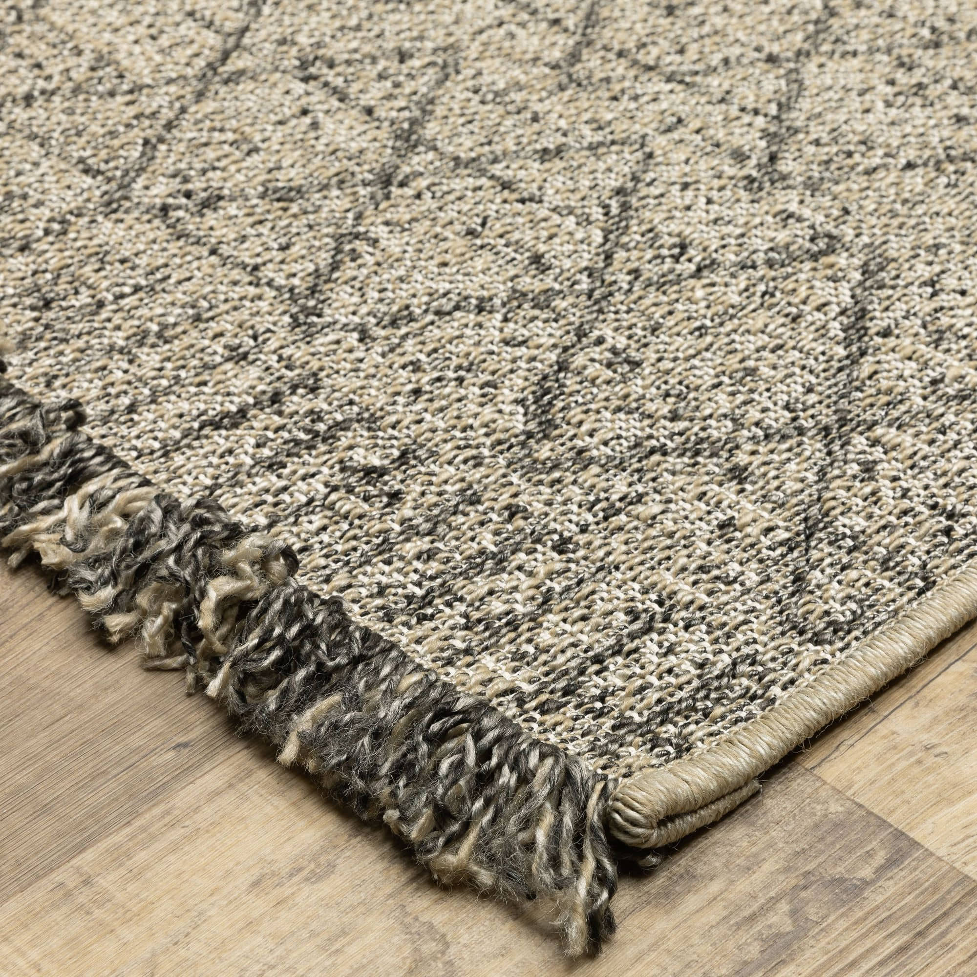 Power-Loomed 5560J Beige Rugs #color_beige