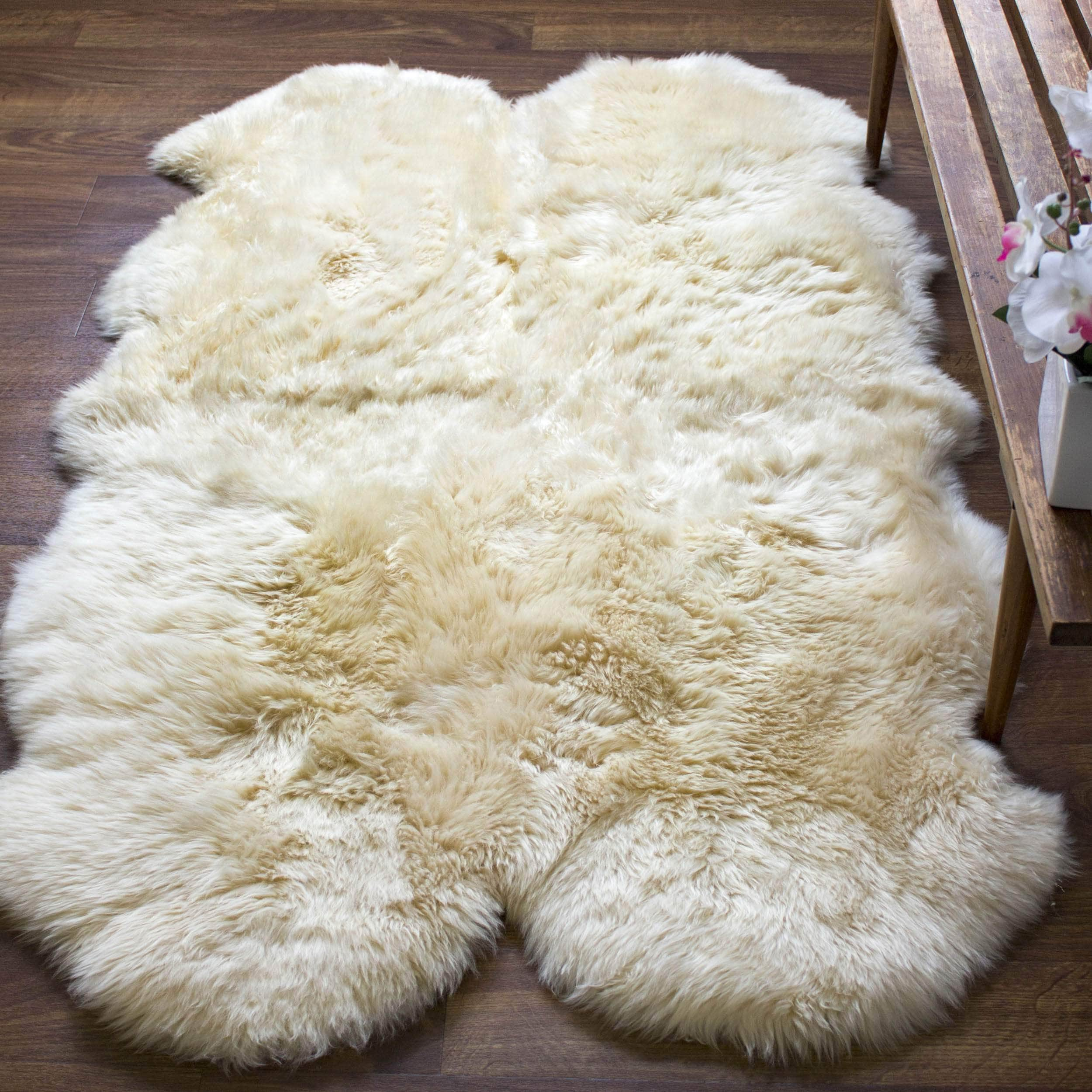 Natural Sheepskin Rug Shearling Fur Pelt #size_4' x 6'