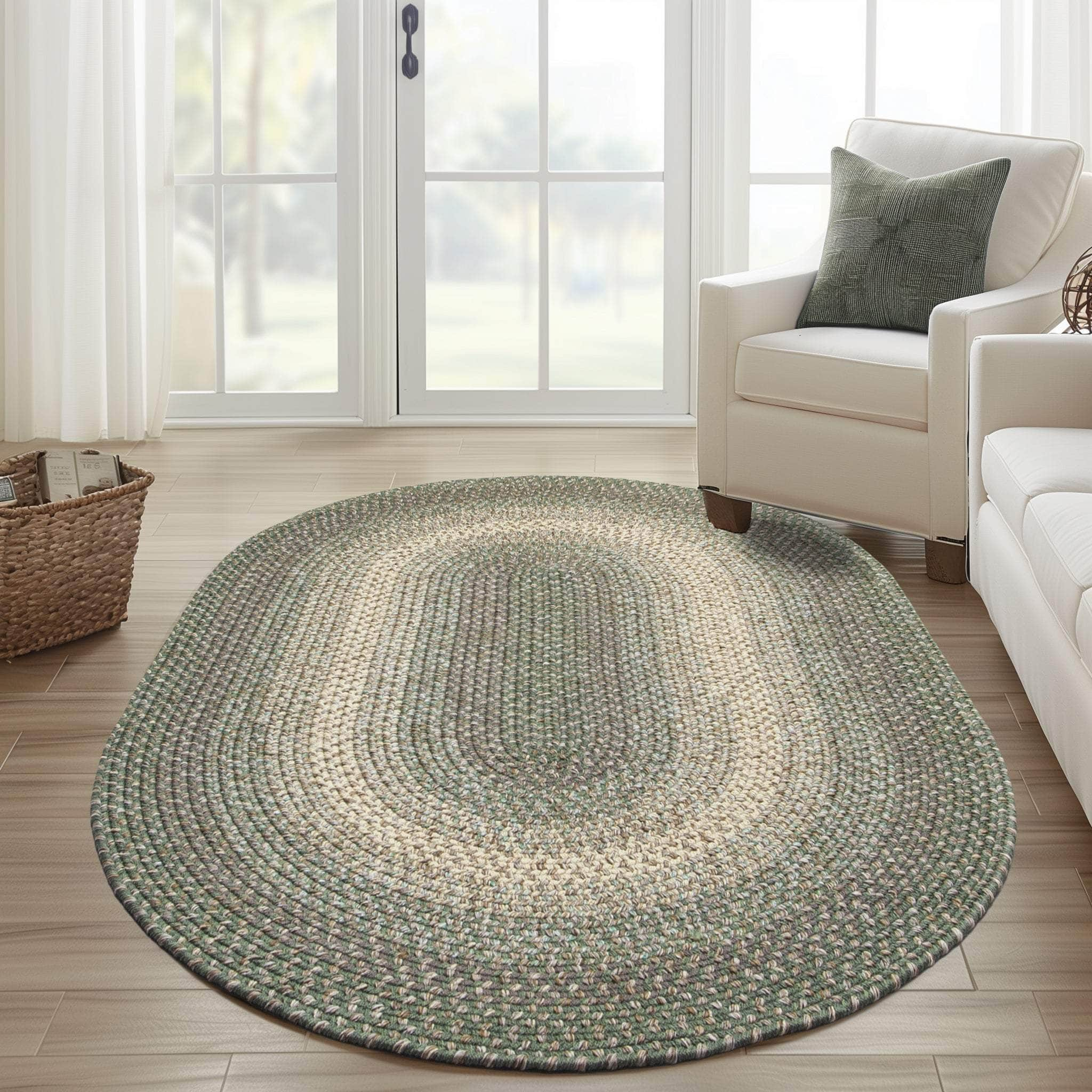 Ridgewood Indoor Outdoor Braided Rug #color_Forest Green