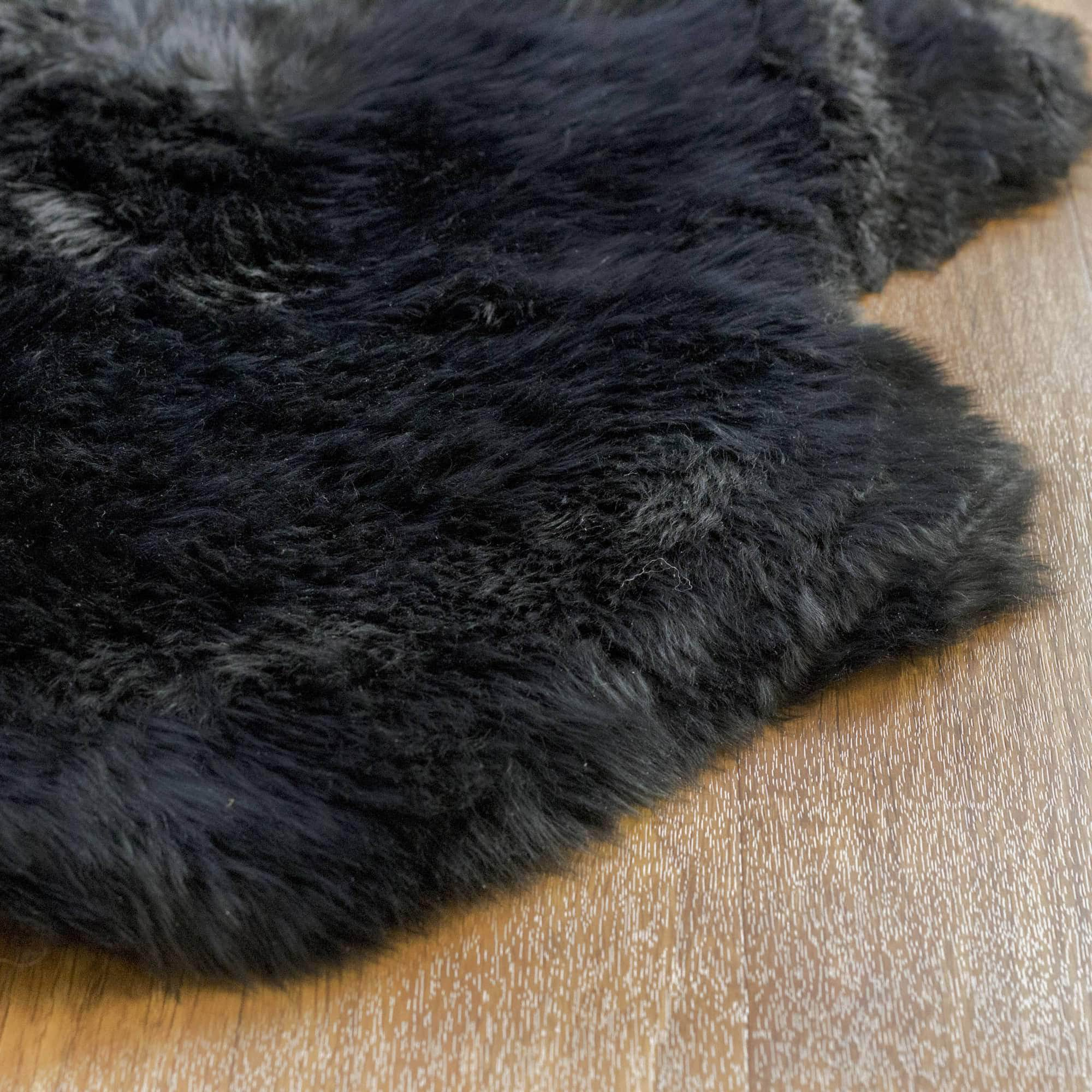 Natural Sheepskin Rug Shearling Fur Pelt #size_4' x 6'