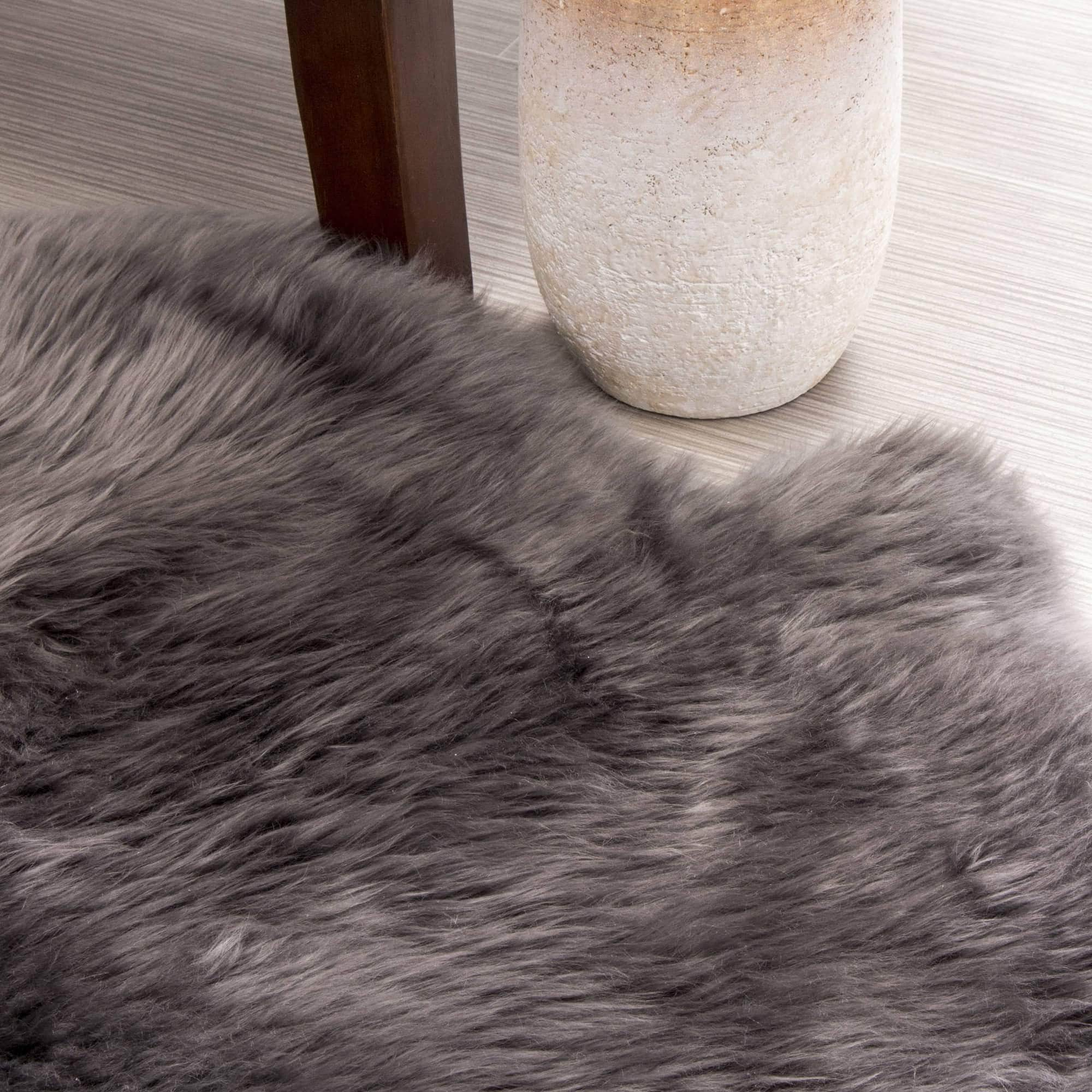 Natural Sheepskin Rug Shearling Fur Pelt #size_4' x 6'