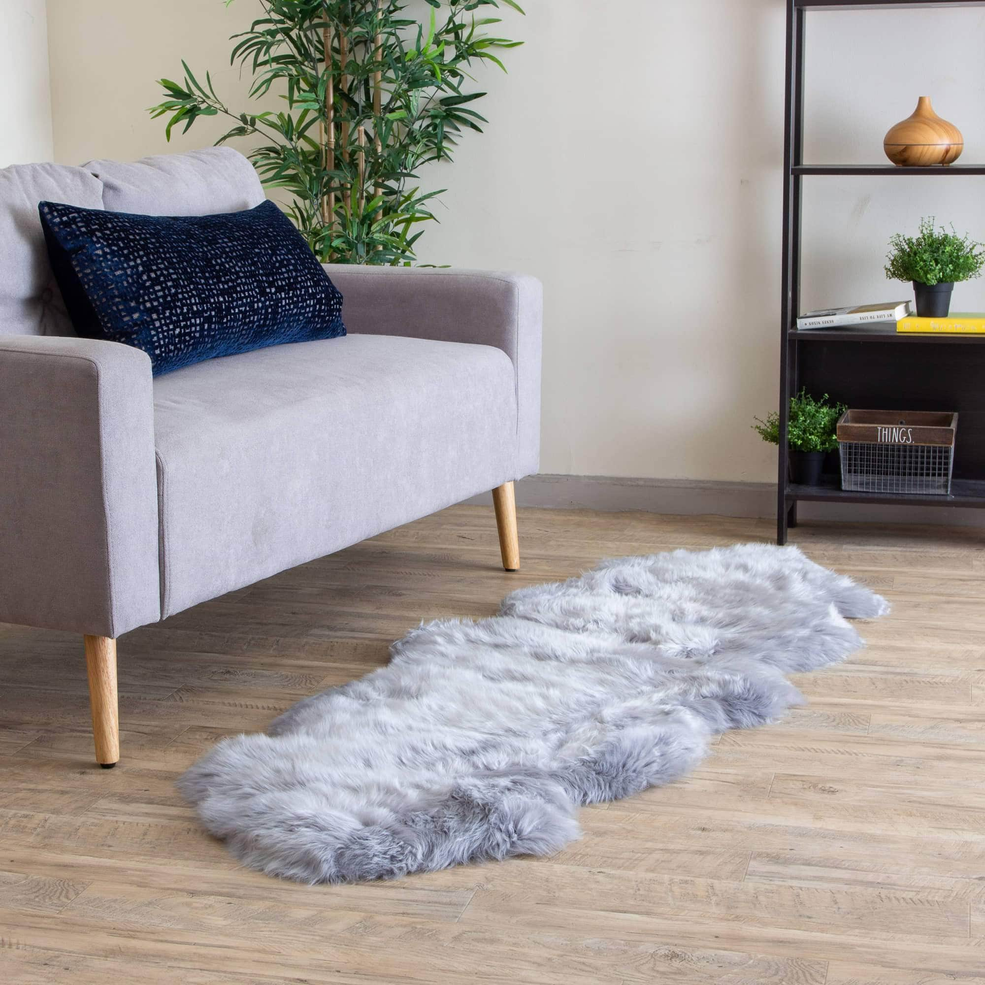 Natural Sheepskin Rug Shearling Fur Pelt #size_2' x 6'