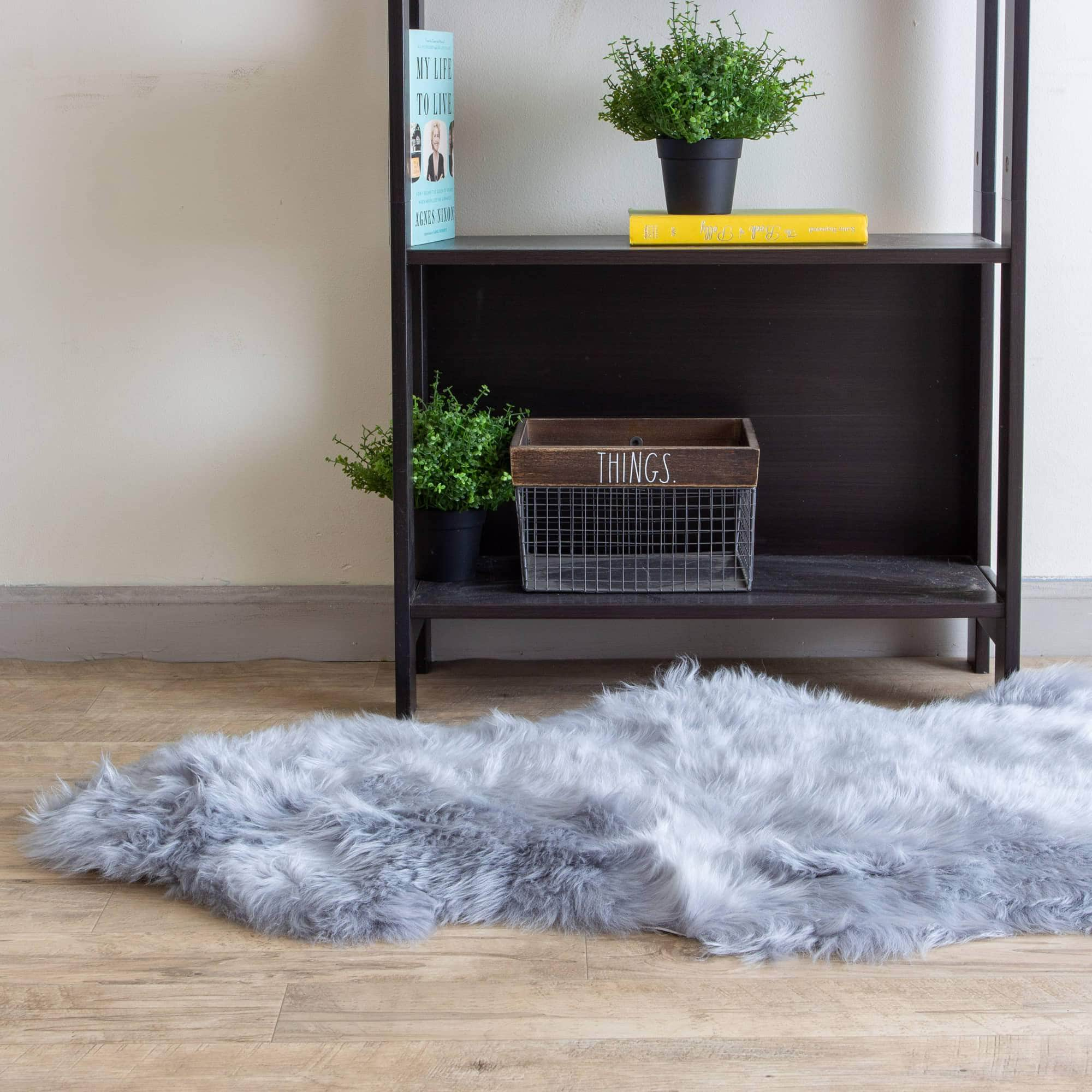 Natural Sheepskin Rug Shearling Fur Pelt #size_2' x 3'