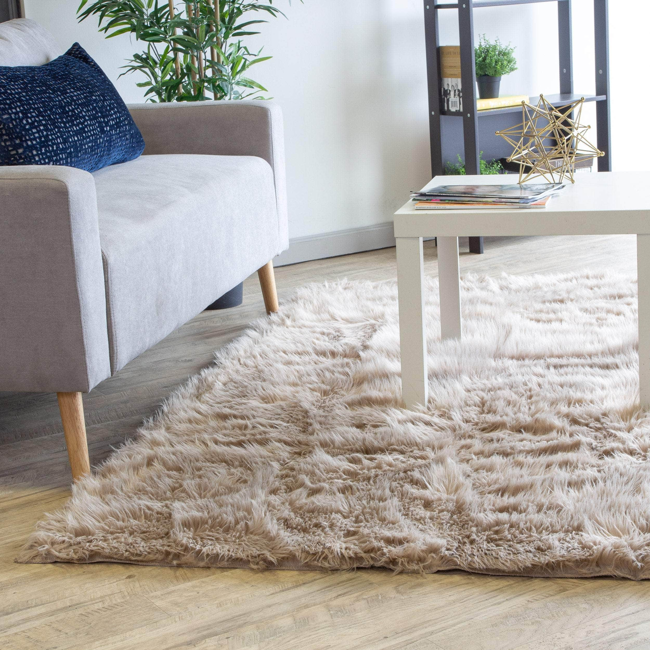 Soft Faux Sheepskin Fur Fluffy Area Rug in Beige #color_light brown