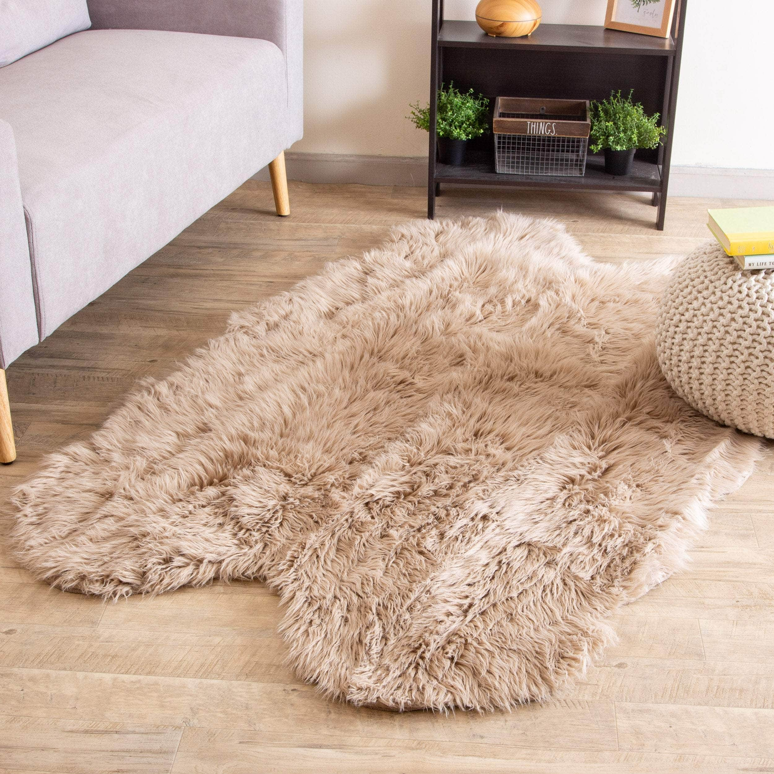 Soft Faux Sheepskin Fur Fluffy Area Rug in Beige #color_light brown