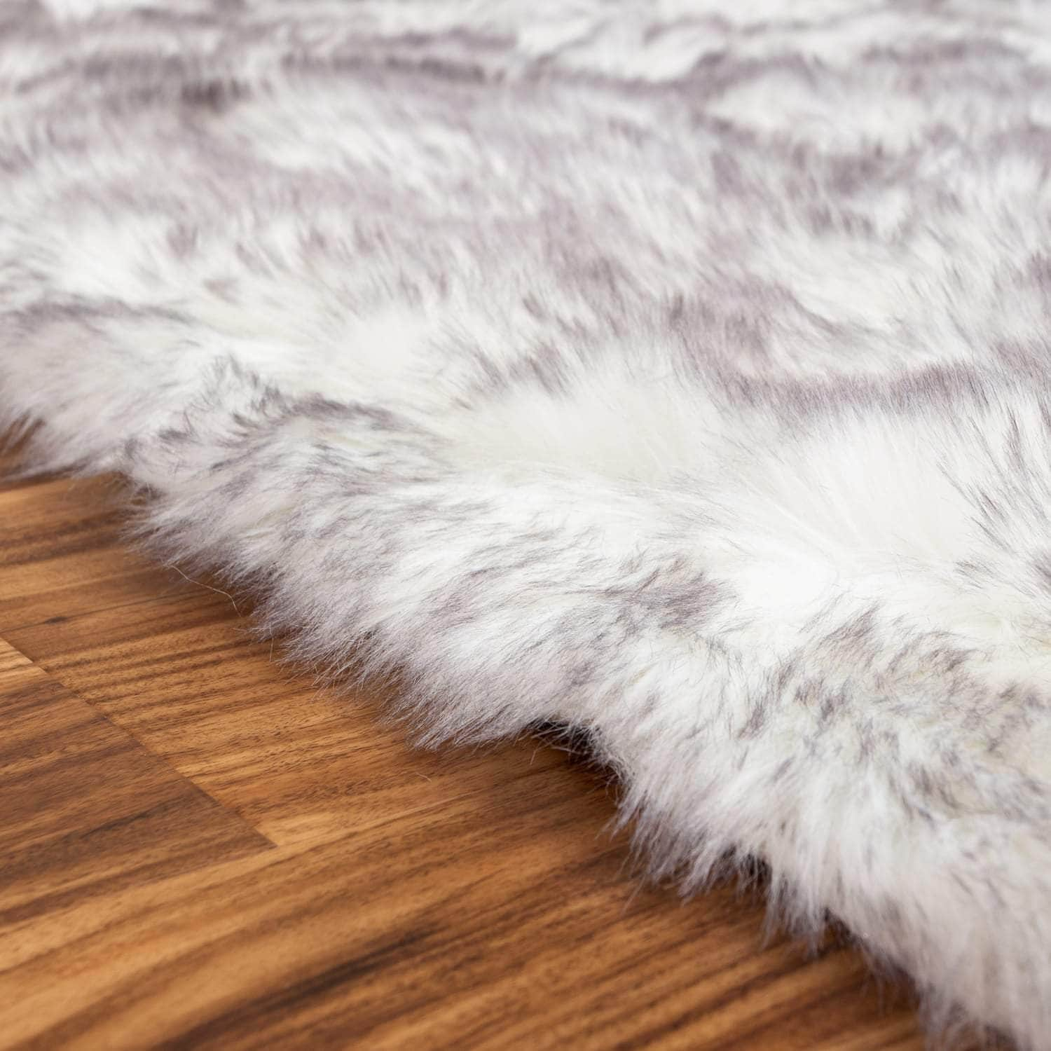 Two Tone Faux Fur Shaggy Rug #color_gray tips