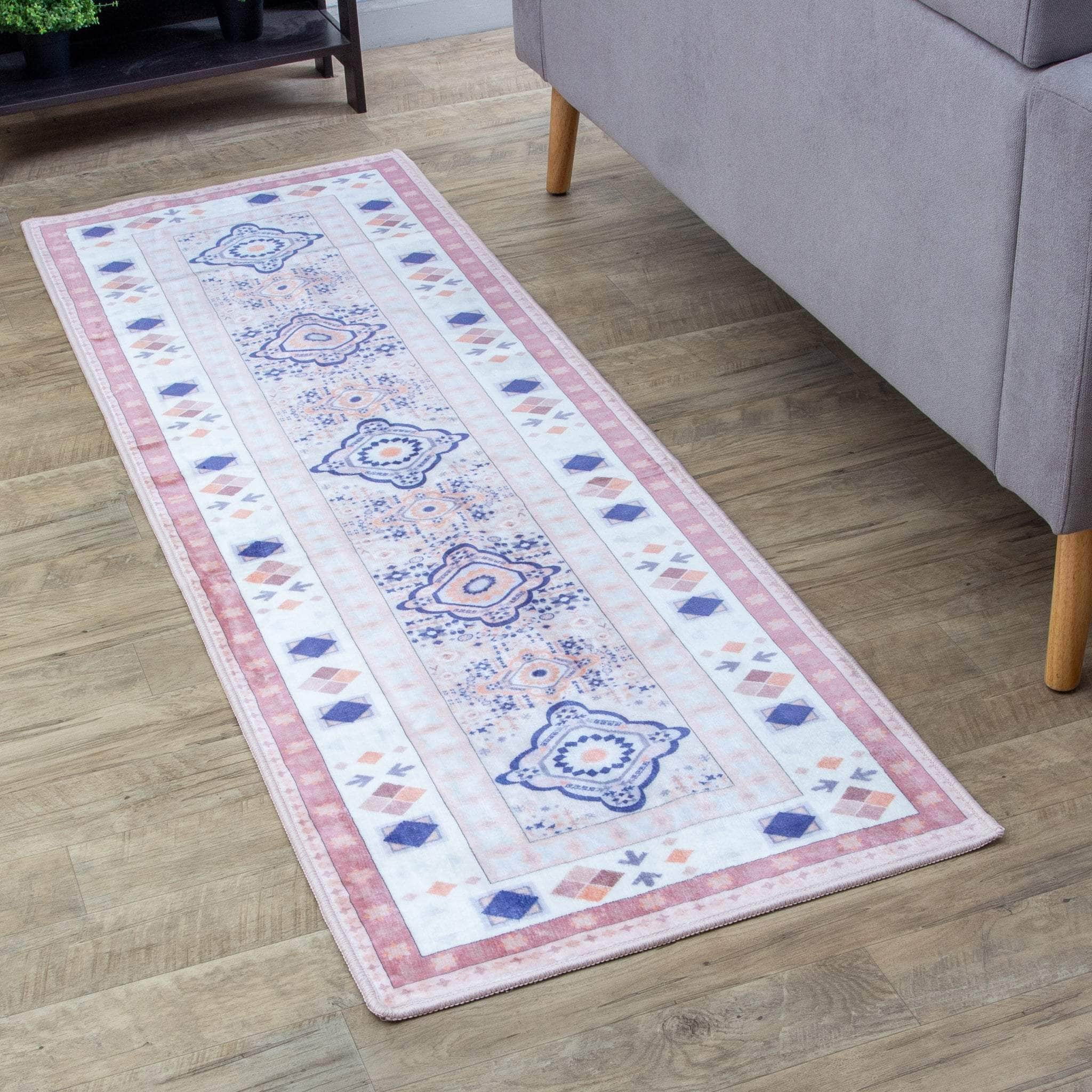 Veronica Machine Washable Traditional rug #color_pink