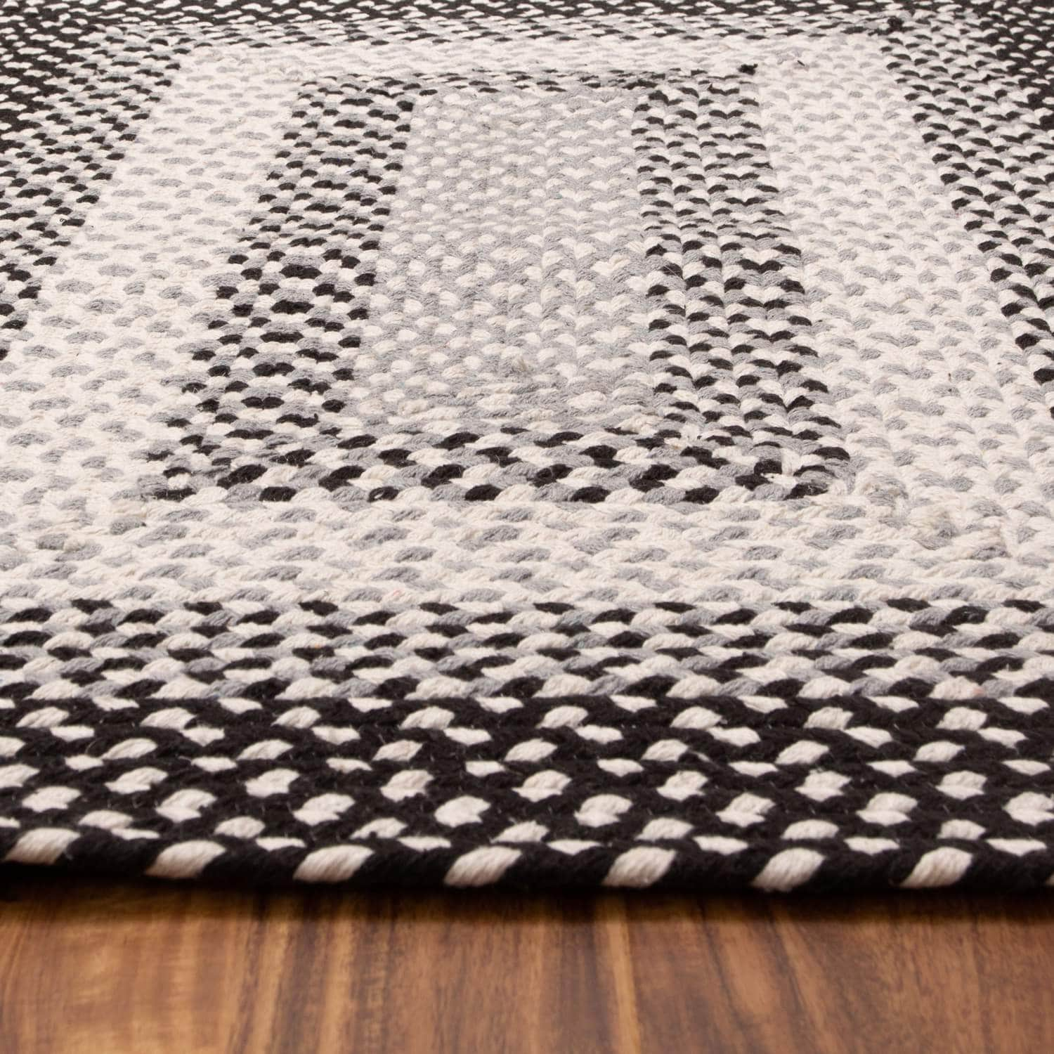 Waterbury WAT01 Black & Gray Rug #color_black & gray