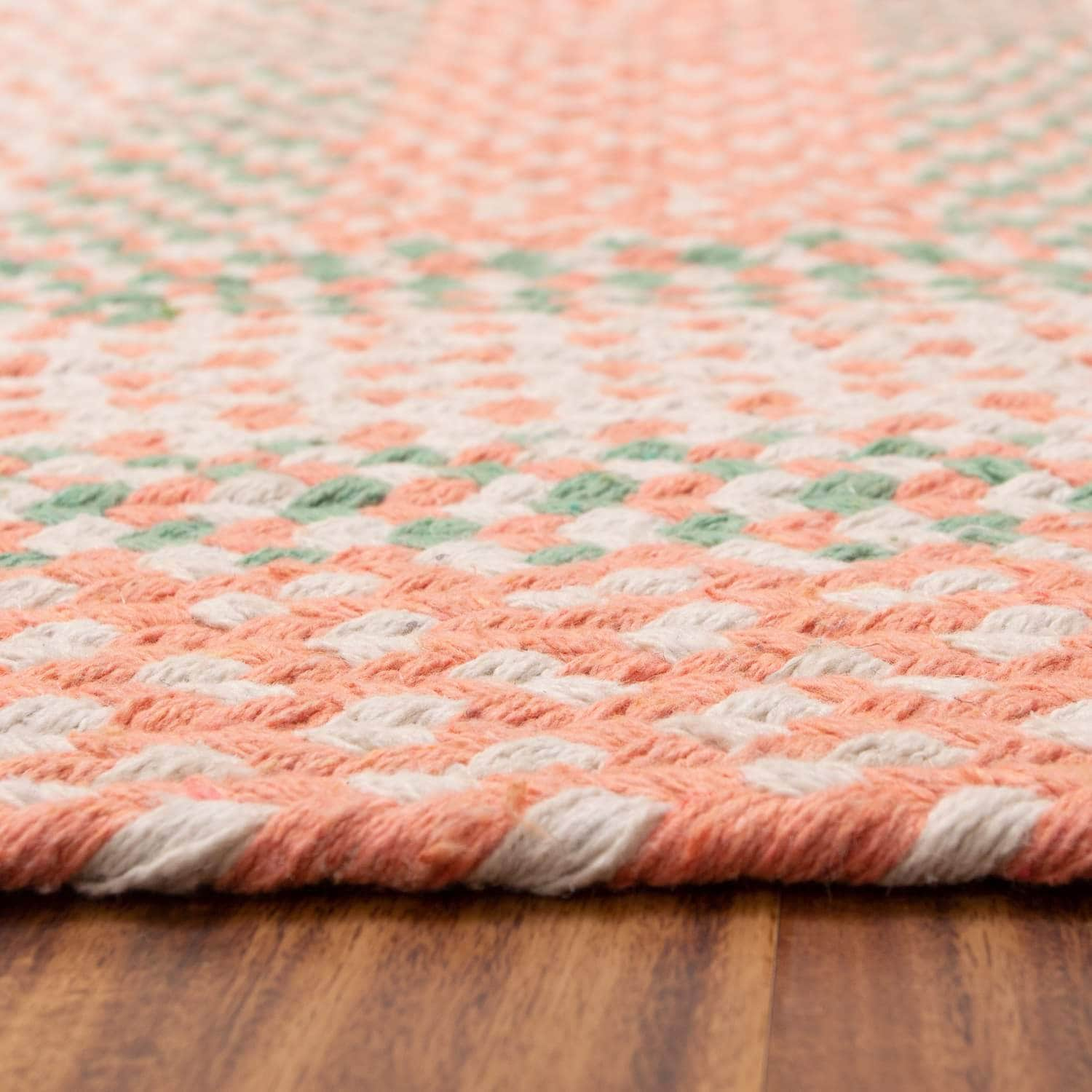 Waterbury WAT01 Coral & Green Rug #color_coral & green